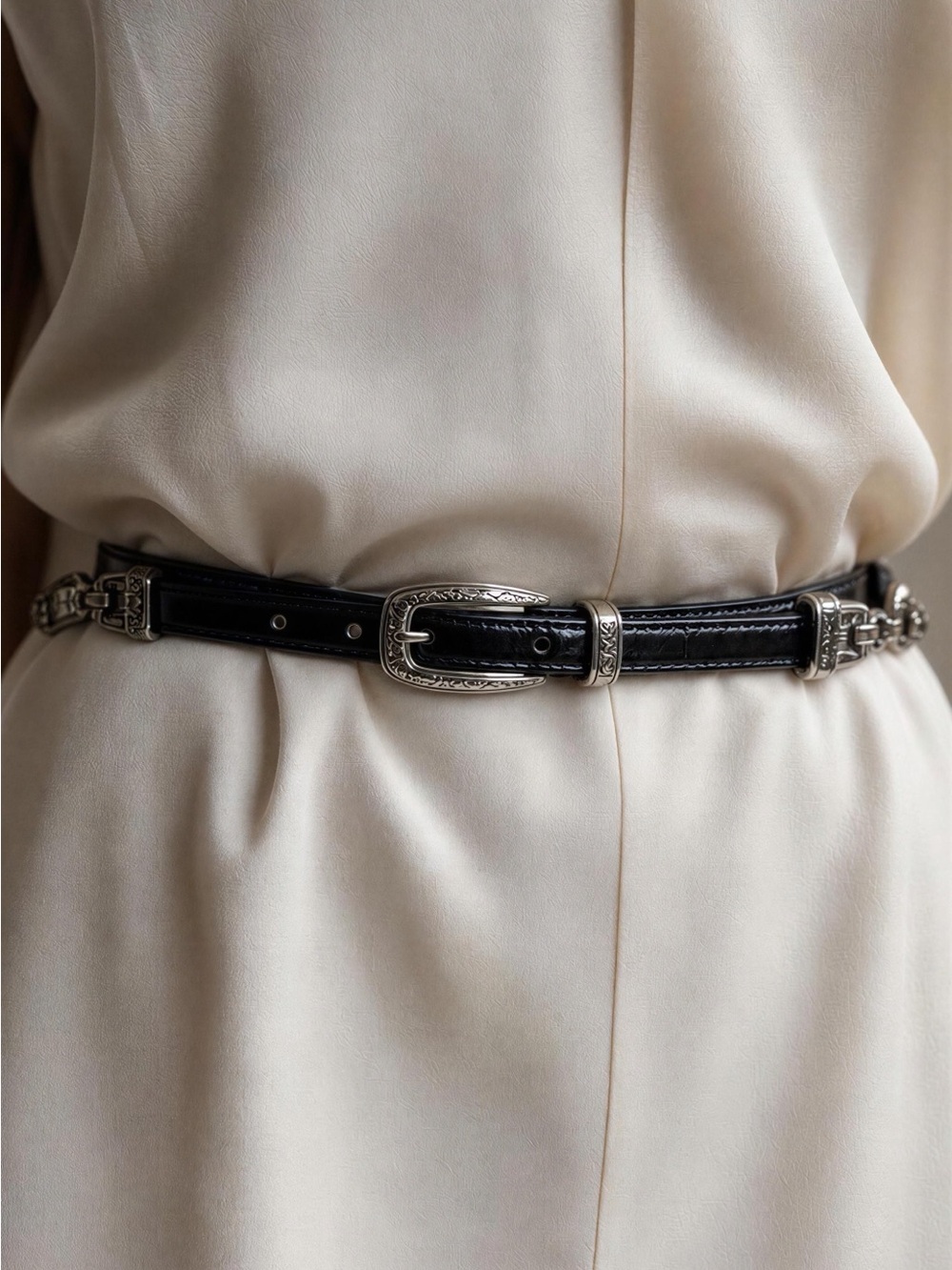 Talbot's Vintage Women's Black Leather Belt with Silver Filigree Accents - XS - Picture 2 of 12